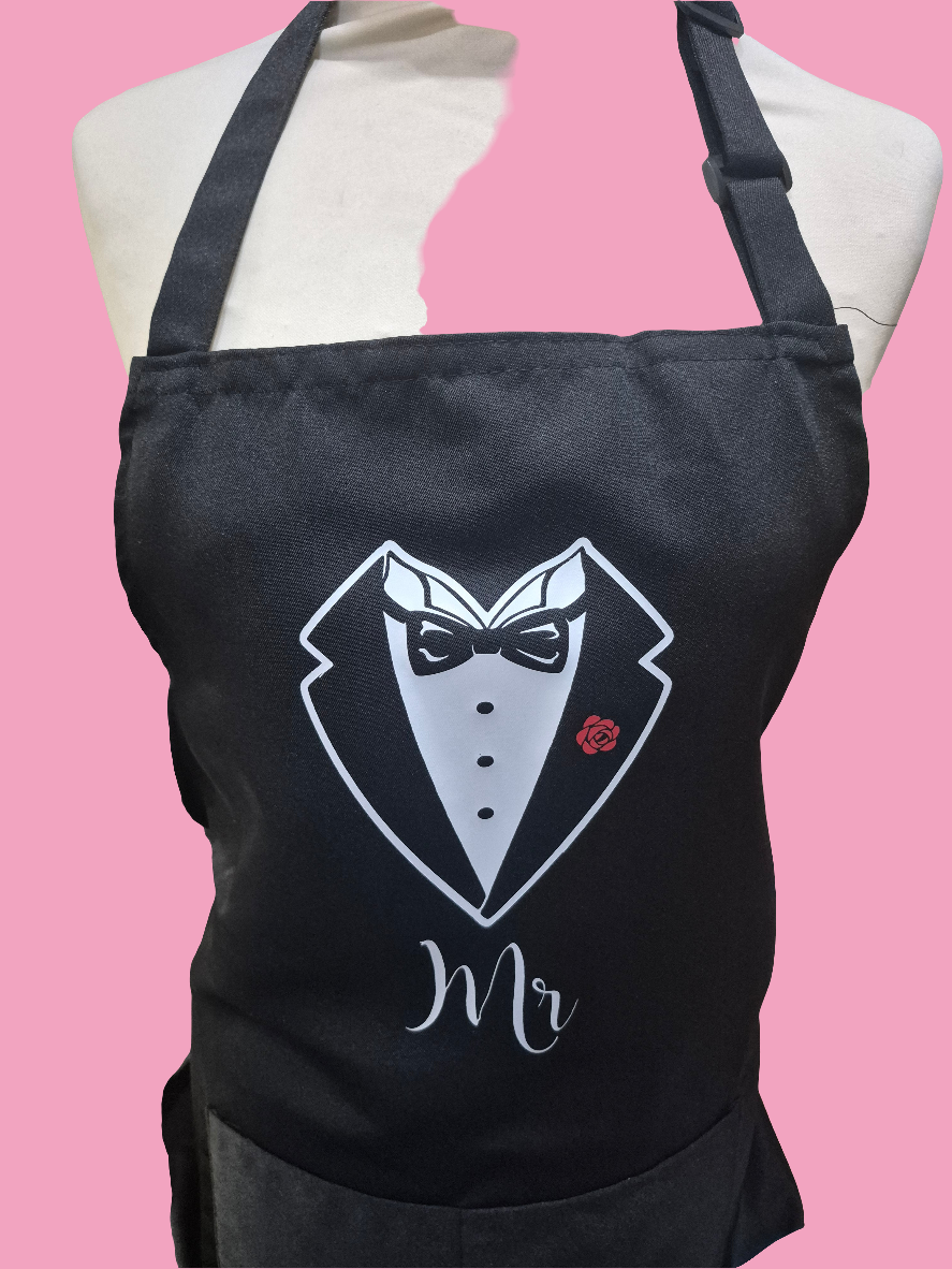 Wedding Apron - Mr and Mrs, Bride Apron, Bride Gifts, Personalised Bride Apron, Wedding Day Apron, Groom Apron