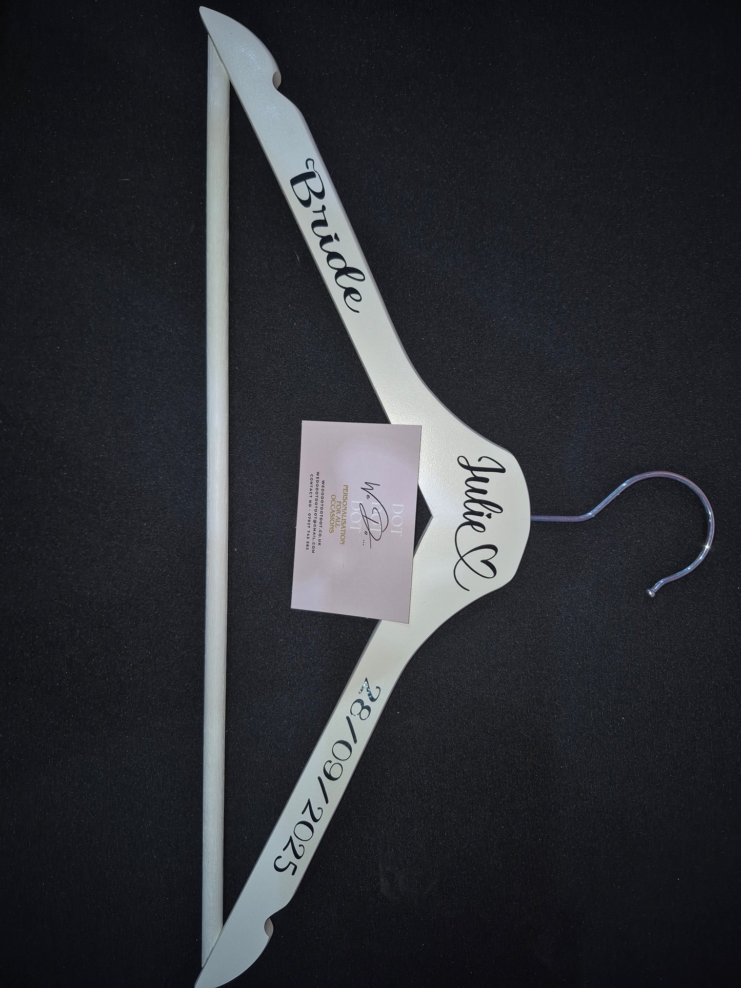 Personalised Wedding Hangers, Bridesmaid Wedding hangers, Bridal party gift, Maid of Honour dress hanger, Wedding Dress Hanger,