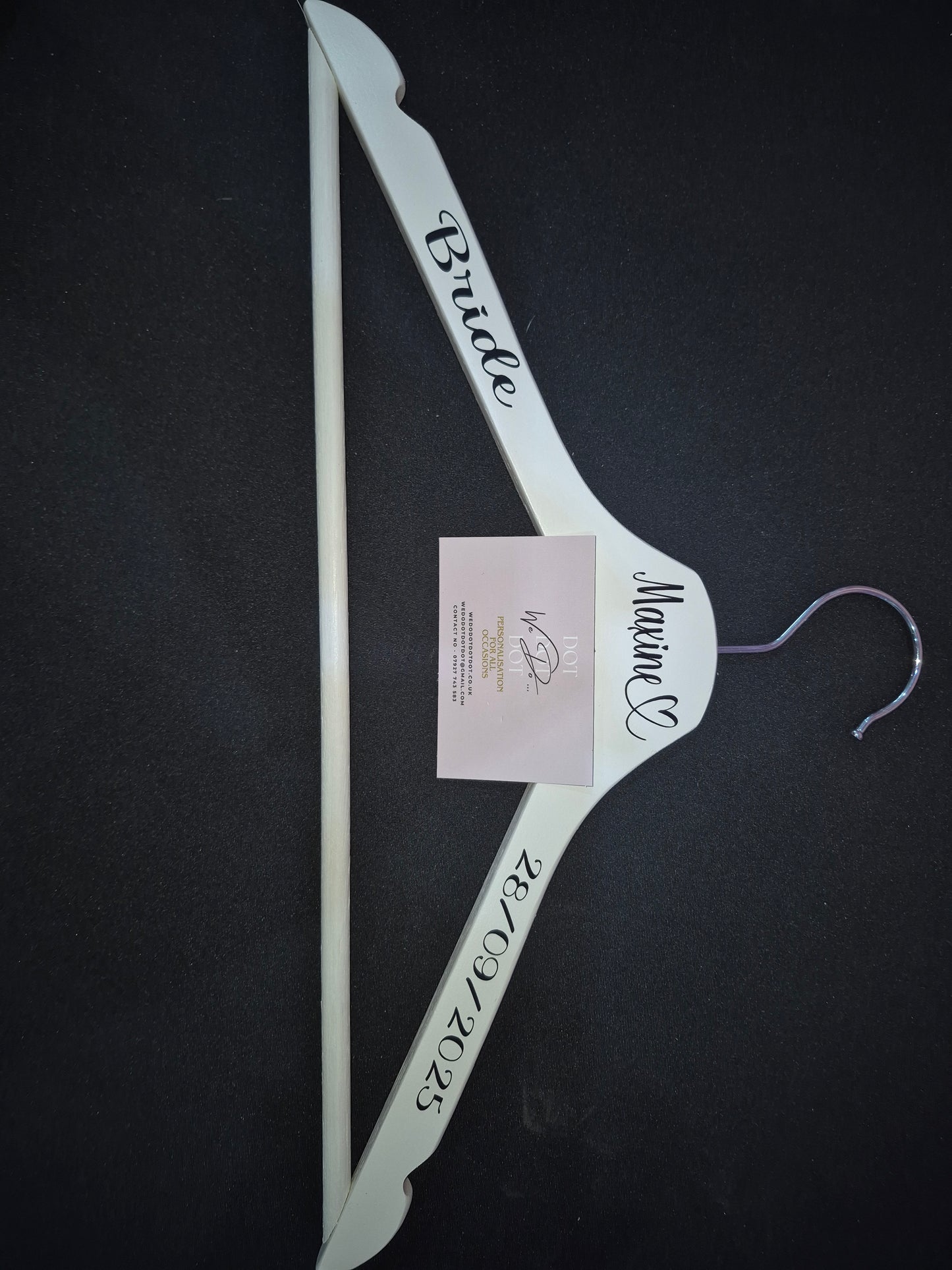 Personalised Wedding Hangers, Bridesmaid Wedding hangers, Bridal party gift, Maid of Honour dress hanger, Wedding Dress Hanger,